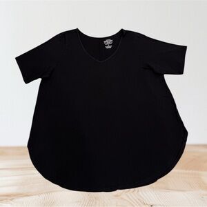 Torrid Black Short Sleeve Tee Super Soft Knits Size 5